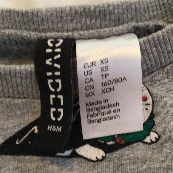 Super cute cat sweater - Picture 3 of 3